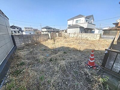 外観:現地ご見学の際、スタッフが様々なご質問に対応いたします、周辺環境、前面道路、建築可能な建物について、ぜひご相談ください。 外観:現地ご見学の際、スタッフが様々なご質問に対応いたします、周辺環境、前面道路、建築可能な建物について、ぜひご相談ください。