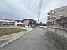 外観：安心して暮らすことのできる住宅街。　住宅地の道路は一般に交通量が少なく車などの騒音が少ないため、住民にとって静かな生活環境が提供されます。 