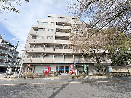 現地のご見学予約もスタートしました。周辺で売りに出ている物件も沢山御座います。まとめてご見学ができますのでお気軽にお申しつけください。