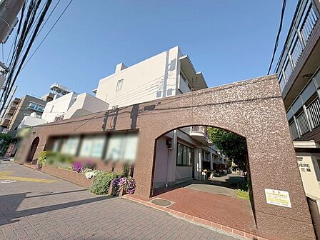 周辺のエリアで他にも沢山売りに出ている物件があります。インターネット掲載前の情報などもありますのでお気軽にお問合せください。まとめてご見学できます。 