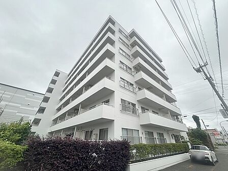 現地のご見学予約もスタートしました。周辺で売りに出ている物件も沢山御座います。まとめてご見学ができますのでお気軽にお申しつけください。 