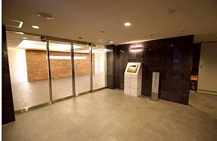 エステート白馬国分寺店は毎週火曜水曜も営業