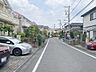 外観：安心して暮らすことのできる住宅街。　住宅地の道路は一般に交通量が少なく車などの騒音が少ないため、住民にとって静かな生活環境が提供されます。 