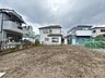 外観：建築条件なしの敷地。弊社グループ「白馬建設」にて建物プランをご提案できます。実際の陽当たりやサイズ感を現地でお確かめください。  