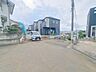 外観：安心して暮らすことのできる住宅街。　住宅地の道路は一般に交通量が少なく車などの騒音が少ないため、住民にとって静かな生活環境が提供されます。 