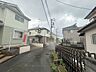 外観：安心して暮らすことのできる住宅街。　住宅地の道路は一般に交通量が少なく車などの騒音が少ないため、住民にとって静かな生活環境が提供されます。 