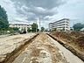 外観：建築条件なしの敷地。弊社グループ「白馬建設」にて建物プランをご提案できます。実際の陽当たりやサイズ感を現地でお確かめください。  