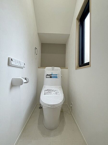 トイレを拡大表示