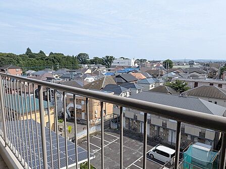 物件からの眺望です。開放感のある眺め。