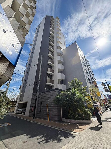 現地のご見学予約もスタートしました。周辺で売りに出ている物件も沢山ございいます。まとめてご見学ができますのでお気軽にお申しつけください。