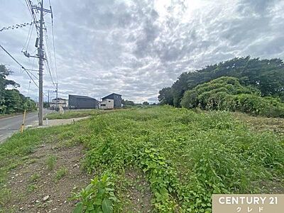 外観:【程よい緑に囲まれた坂戸市の売地 全6区画】日当たりの良い新規宅地開発エリアに全区画90坪超のゆとりの敷地が並んでいます。 外観:【程よい緑に囲まれた坂戸市の売地 全6区画】日当たりの良い新規宅地開発エリアに全区画90坪超のゆとりの敷地が並んでいます。