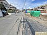 その他：南西側6ｍ道路に面した開放感のある立地。全棟、並列2台駐車可能なゆとりあるカースペース付きです。