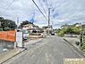 その他：公道西側6ｍと東側4.5ｍの両面道路に面した開放感のある敷地。ショッピング施設「イオンタウン毛呂山」まで車7分。