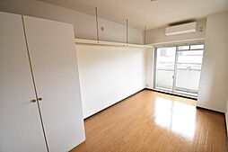 ワイズレジデンス南草津 2階1Kのリビング/ダイニング