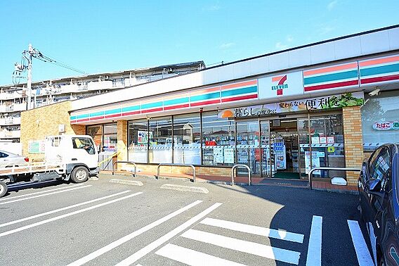 セブンイレブン...