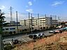 周辺：横浜市立東山田中学校　距離約1000m