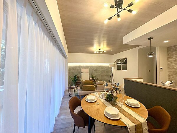リビング/ダイニング