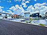 外観：住宅街の整備された区画にある新築戸建ての外観です