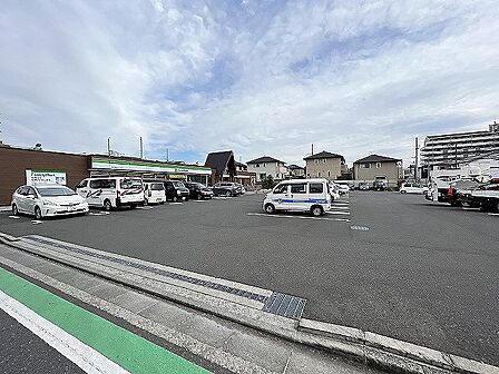 ファミリーマート 相模原横山三丁目店 距離約190m