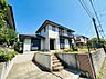 外観：住宅街にある二階建ての戸建て外観です
