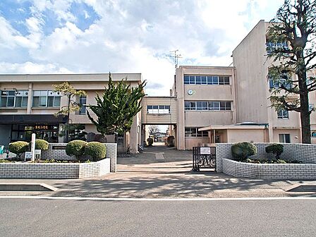 相模原市立東林小学校　距離約650m