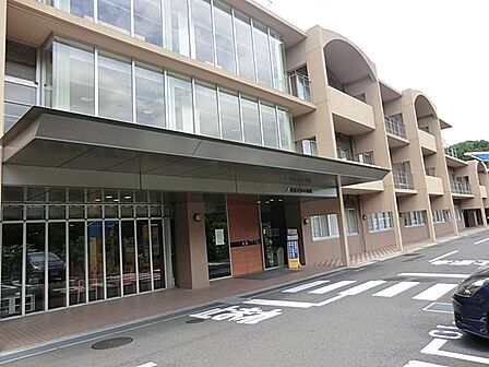 青葉さわい病院　距離約900m