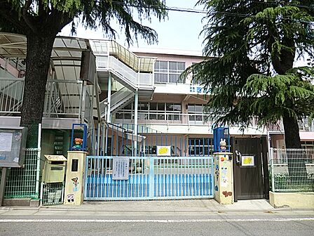 西三田幼稚園 距離約650m