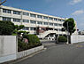 周辺：羽曳野市立高鷲中学校まで1581m