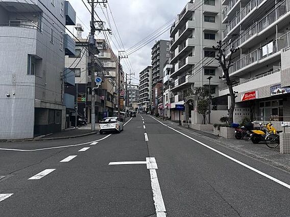 前面道路含む現...