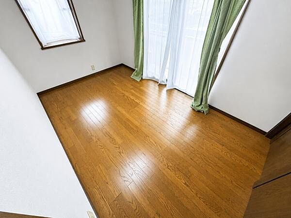 洋室を拡大表示