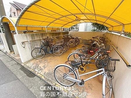 駐輪場になります。