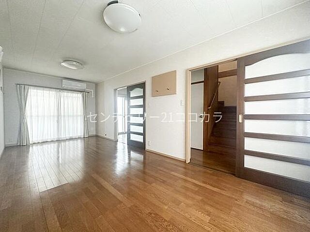 リビング/ダイニング テラスハウスA松が谷　中古マンション 1階/-