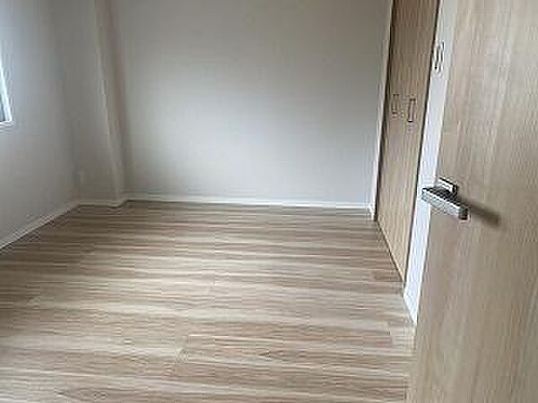 洋室を拡大表示