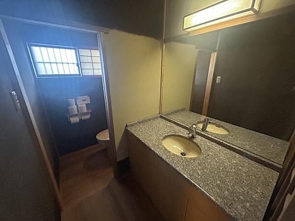 トイレ