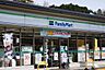 周辺：ファミリーマート京都原谷店まで605m