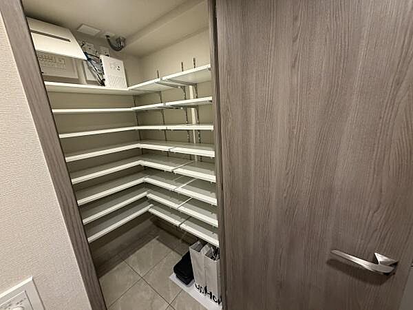 収納