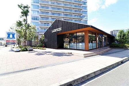 ローソンビナガーデンズ店まで730m