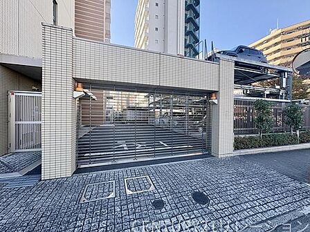 機械式駐車場です。