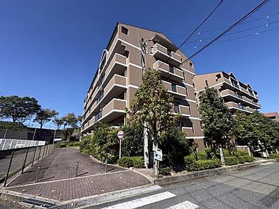 外観:バルコニー前面には建物がありません 外観:バルコニー前面には建物がありません