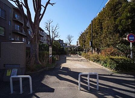上用賀四丁目公園まで1107m