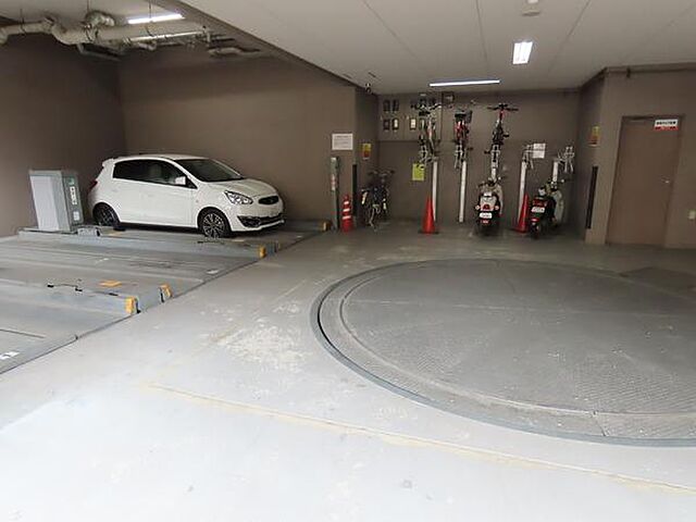 駐車場