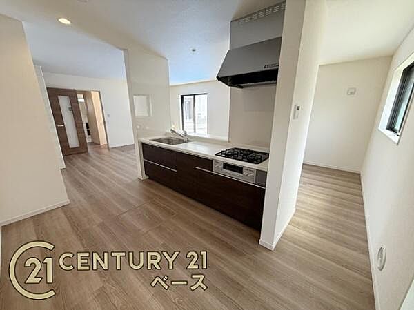 キッチンを拡大表示
