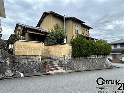 外観:■現地撮影写真■敷地面積60坪超です! お気軽にお問い合わせください! 外観:■現地撮影写真■敷地面積60坪超です! お気軽にお問い合わせください!