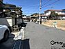 その他：■現地撮影写真■前面道路6ｍと快適な広さです！