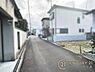 その他：■現地撮影写真■西側と東側の二方の道路に面しており便利です！