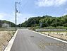 その他：■現地撮影写真■前面道路の幅員は約6ｍとお車の出し入れもラクラク！