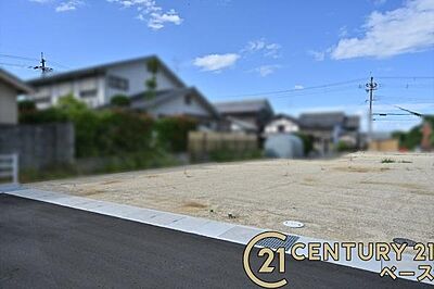 外観:■現地撮影写真■敷地面積は約60坪と広々しています!お気軽にお問い合わせください! 外観:■現地撮影写真■敷地面積は約60坪と広々しています!お気軽にお問い合わせください!