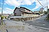 その他：■現地撮影写真■前面道路は広々でお車の出し入れも楽々！
