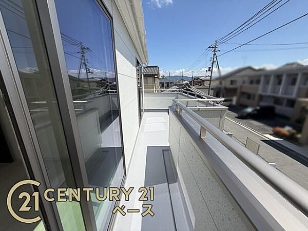 バルコニーを拡大表示