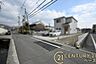 その他：■現地撮影写真■小中学校まで徒歩圏内！お子様にも嬉しい生活環境です！